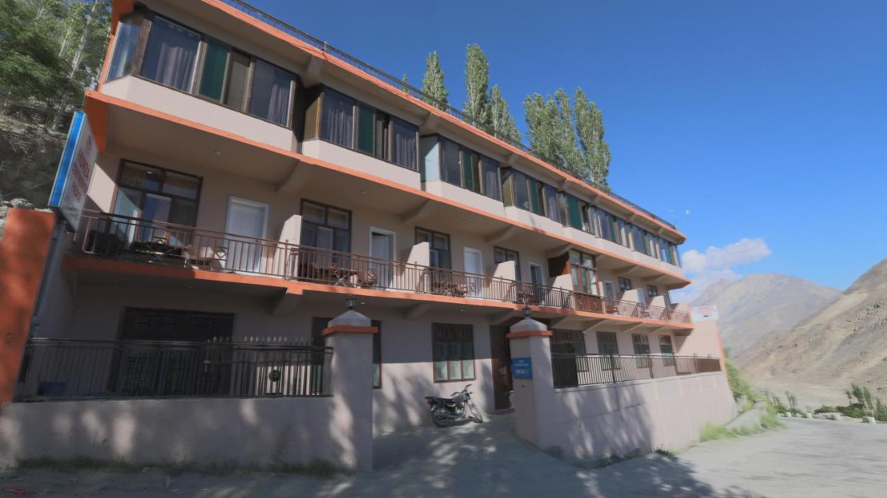 Hunza Continental Palace Karimabad  Zewnętrze zdjęcie